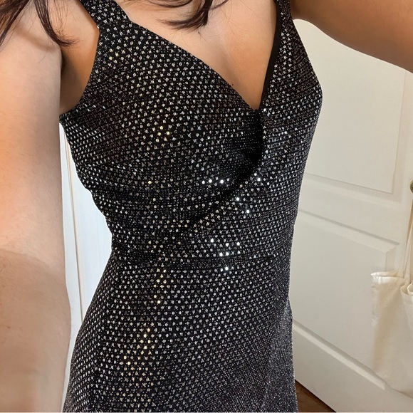 Black Sequin Jumpsuit from Le Chateau - Picture 6 of 7